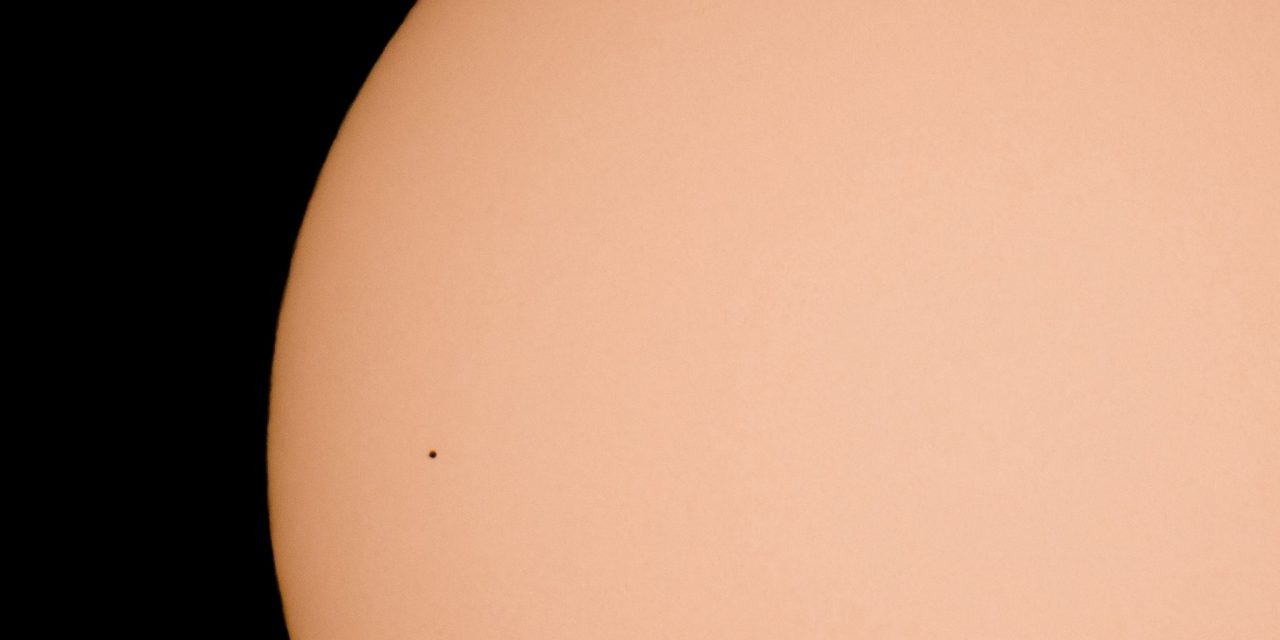 Elhaladt a Nap előtt a Merkúr (Fotó)