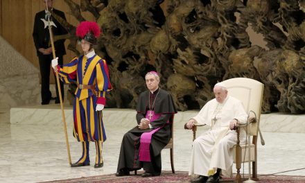 A Vatikánnak felajánlott adományok 90 százaléka az egyház adminisztratív költségeire megy
