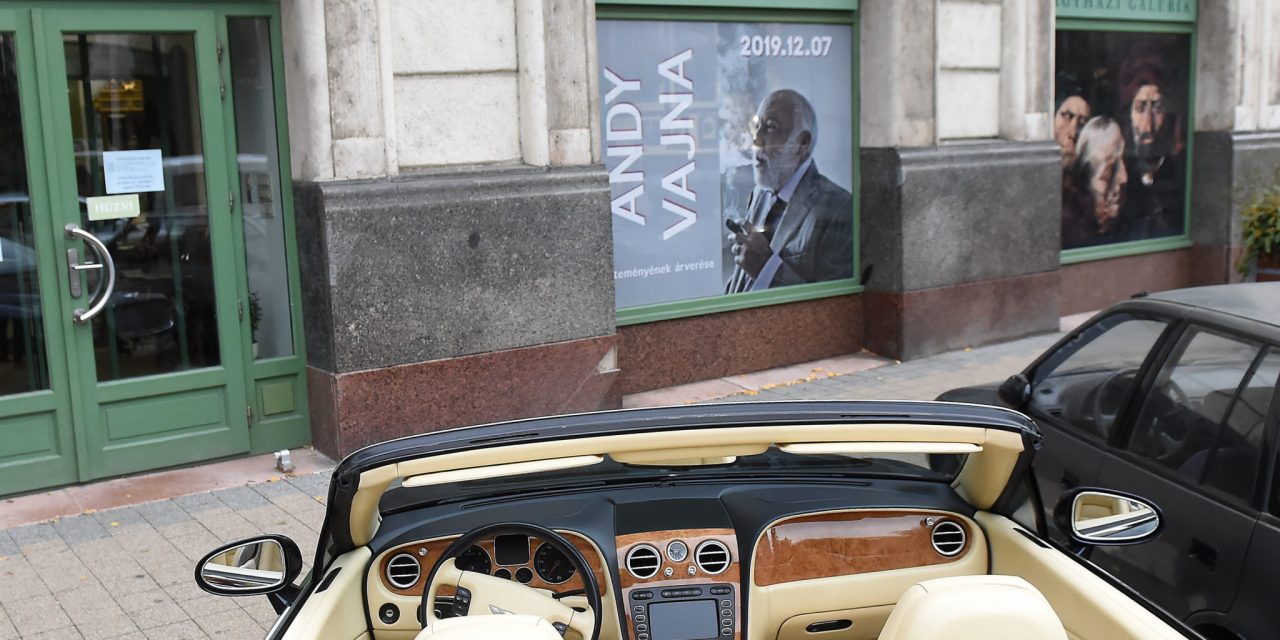 Elárverezték Andy Vajna gyűjteményét Budapesten
