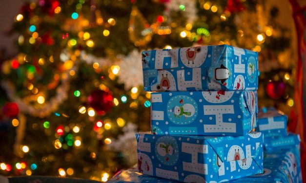A pszichológus szerint a sok ajándék kielégíthetetlen mohóságot okozhat a gyermekben