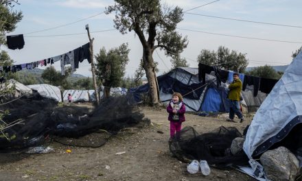 ENSZ: Több mint 74 ezer menekült érkezett tavaly Görögországba