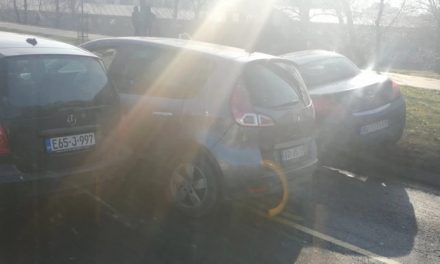 Több autó karambolozott a Branko-hídon, megbénult a forgalom Újbelgrádban