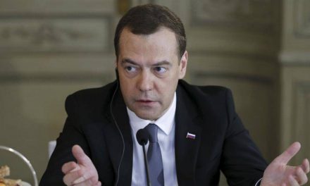 Medvegyev: Ha Oroszország veszít, atomháború jöhet