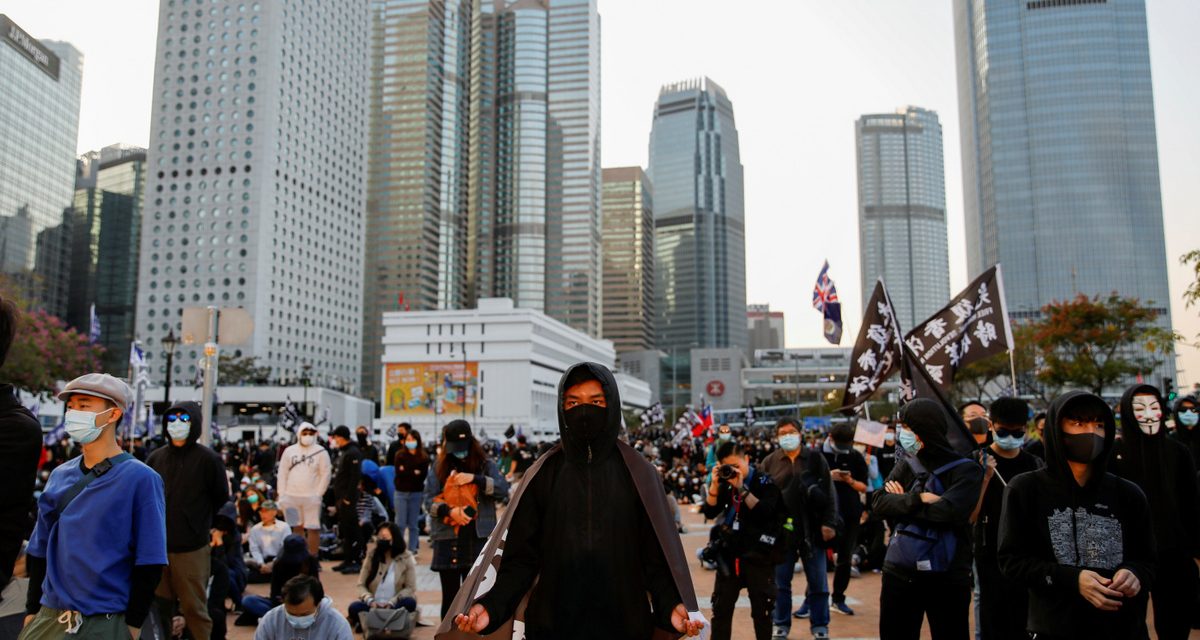 Ismét ezrek tüntettek Hongkongban