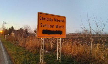 Nemesmilitics: Lefestették a helységnévtábla magyar feliratát