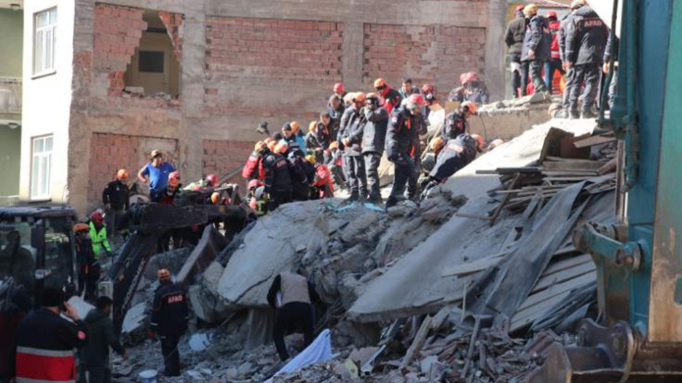Egyre több áldozata van a törökországi földrengésnek