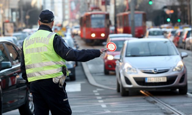 Az ünnepek alatt a rendőrök 400 ittas sofőrt zártak ki a forgalomból