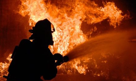 Háromszáz tűzoltót alkalmazna az állam, ennyi a fizetésük jelenleg