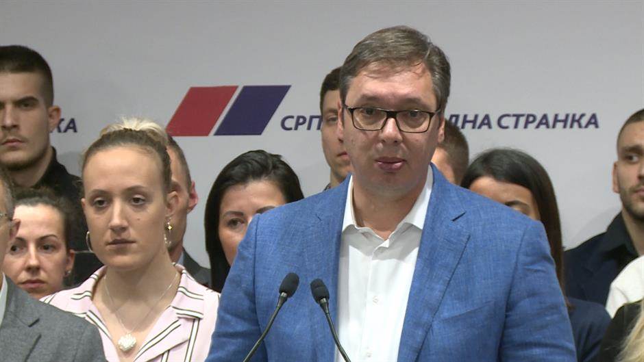 Vučić: A jelenlegi haladó miniszterek közül legfeljebb négy marad a posztján
