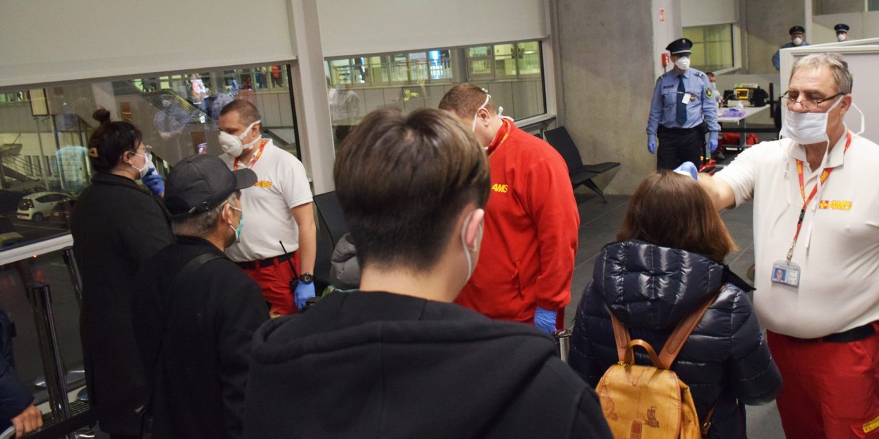 Budapest: Hőkamera szűrt ki egy lázas kínai utast a Liszt Ferenc-repülőtéren