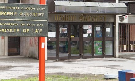 Az Újvidéki Egyetem Jogi Kara nemzeti alapon diszkriminálta a magyar anyanyelvű diákokat