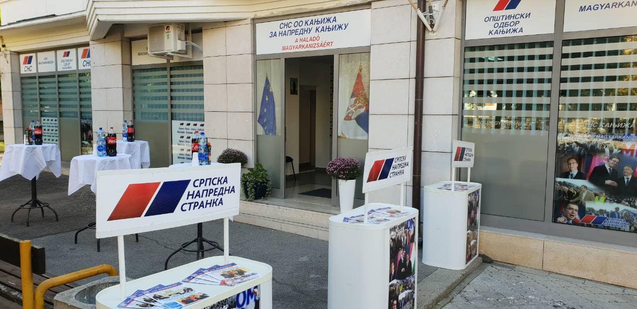 Magyarkanizsa: A Szerb Haladó Párt helyi szervezete elhatárolódott a pravoszláv pap kijelentéseitől