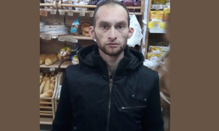 Pancsova: Rablás miatt keresi a rendőrség a képen látható férfit