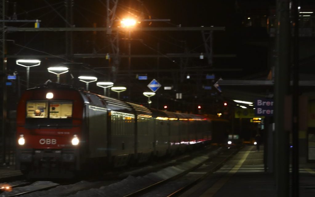Koronavírus: Leállították a vasúti közlekedést Ausztria és Olaszország között