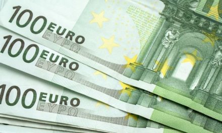 Ma kezdődik a száz euró kifizetése azok számára, akik igényelték a támogatást
