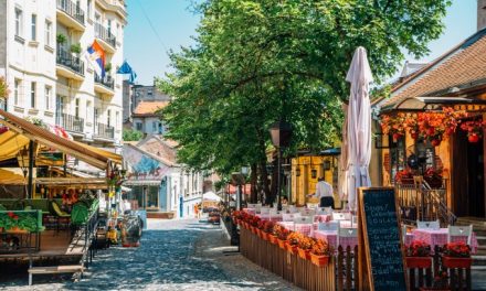Szerbiában mától ismét kinyithatnak az éttermek és a kávézók