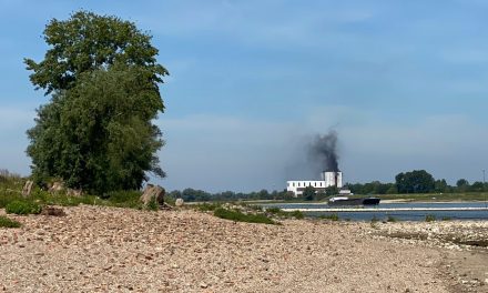 Komoly tűz keletkezett egy volt holland atomerőműben (Fotók)