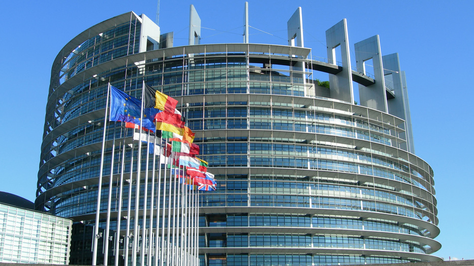 Európai Parlament: 2000 milliárd eurós helyreállítási csomagra lesz szükség a járvány után