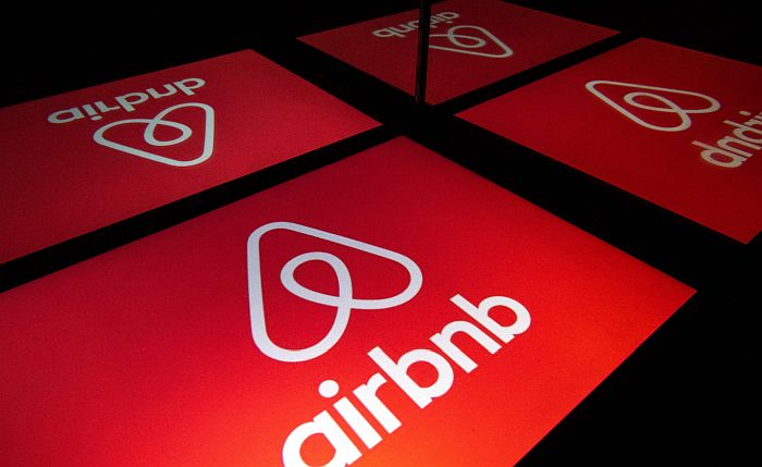 Tömeges elbocsátások az Airbnbnél