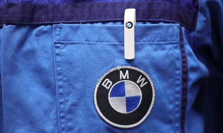 Felfüggesztették a debreceni BMW-gyár építését