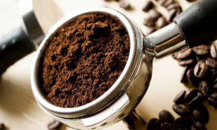 Kávézaccból készít üzemanyagot egy brit cég