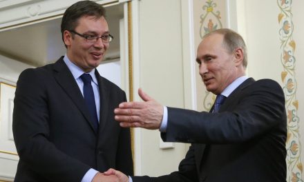 Vučić telefonon tárgyalt Putyinnal