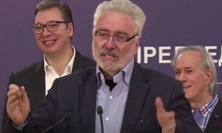 Vučić: Ha Nestorović senkit se támogat, meg kell ismételni a belgrádi választásokat