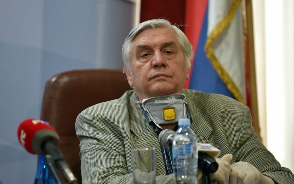 Tiodorović: Félúton vagyunk, összesen 4,9 millió polgárt kell beoltani