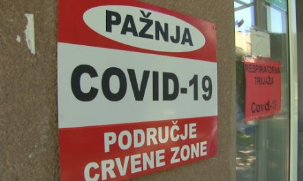 Szerbia: Egy személy meghalt, 62 új fertőzöttet azonosítottak