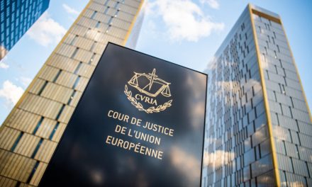 Megsemmisítette az Európai Bíróság az Apple-re kiszabott tizenhárom milliárd eurós bírságot