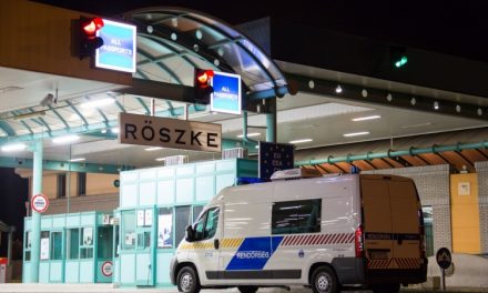 Bécsben raboltak a szerb állampolgárok, Röszkén fogták el őket