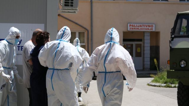 Három újabb áldozata van a koronavírusnak Szerbiában