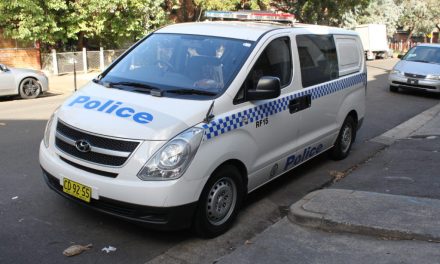Három óra alatt nyolc cserbenhagyásos gázolást követett el egy férfi Sydney-ben