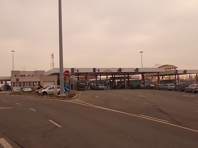 Húsz kiló marihuánával bukott le a szerb kamionsofőr, hét évet kapott