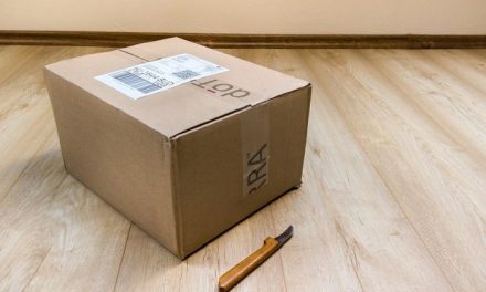 Szabadka: A posta elárverezi a kézbesítetlen csomagokat