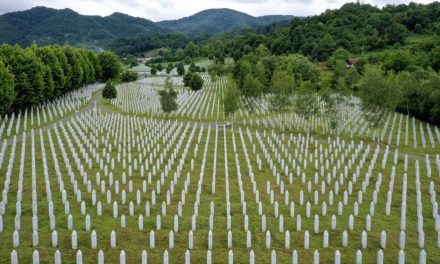 Emléknap létrehozásával kell megemlékezni a srebrenicai népirtás áldozatairól