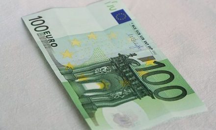 Napokon belül érkezik a száz euró
