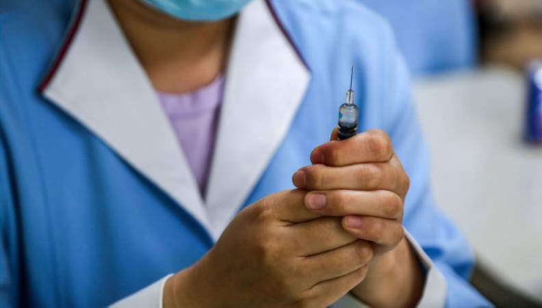 Az állam rákényszerítheti az orvosokat arra, hogy felvegyék a védőoltást