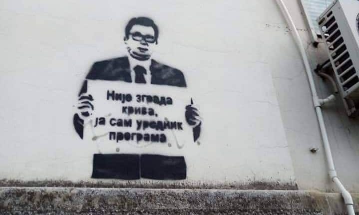 Vučićot ábrázoló graffitit festettek az RTV székházára