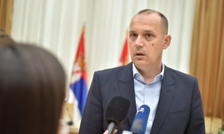 Zlatibor Lončar váltja Vulint a hírszerzés élén?
