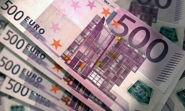 A szakszervezet nem elégszik meg a tíz százalékos minimálbér-emeléssel