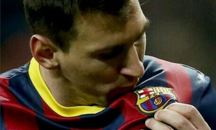 Messi marad Barcelonában