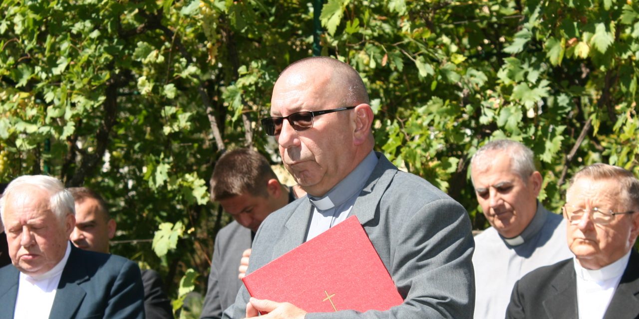 Agyvérzést kapott Slavko Večerin szabadkai megyéspüspök