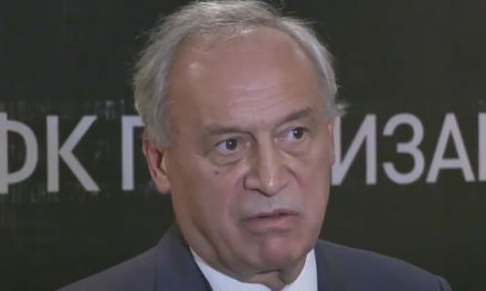 Lélegeztetőgépen van Milorad Vučelić, a Partizan futballcsapatának elnöke