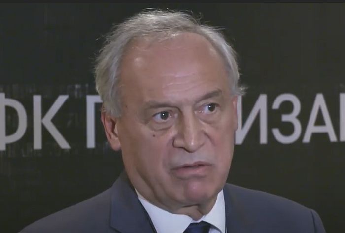 Lélegeztetőgépen van Milorad Vučelić, a Partizan futballcsapatának elnöke