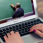 Csaknem 60 felsőoktatási intézményben kezdődhet meg az online oktatás