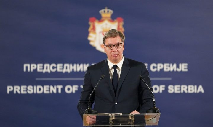 Vučić is részt vesz a köztársasági válságstáb keddi ülésén, majd beszédet mond