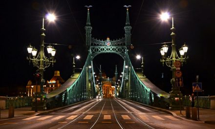 Éjféltől új élet kezdődik Magyarországon