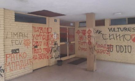 Belügyminisztérium: Folyik a nyomozás a fenyegető újvidéki falfirkák ügyében