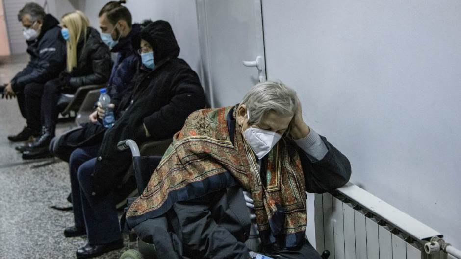 Szerbia az első helyen a koronavírus-fertőzöttek számát illetően